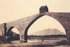 Imatge del S.XIX del Pont del Diable amb Montserrat al fons