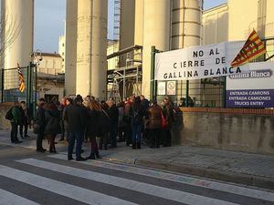 Los exsecretarios de CCOO del Baix Llobregat dan su apoyo a la plantilla de Gallina Blanca