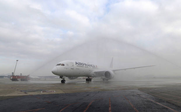 El Boeing 787 de Air France aterriza, por primera vez, en Barcelona-El Prat por el aumento de la demanda del Mobile World Congress