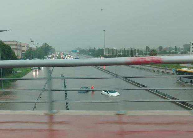 ¡Alerta! Lluvias torrenciales, fuertes inundaciones y el río Llobregat a punto de desbordarse