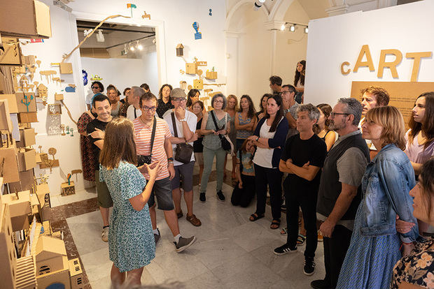 Exposición 'cARTró' en el Laboratorio de Arte Comunitario de Sant Boi de Llobregat