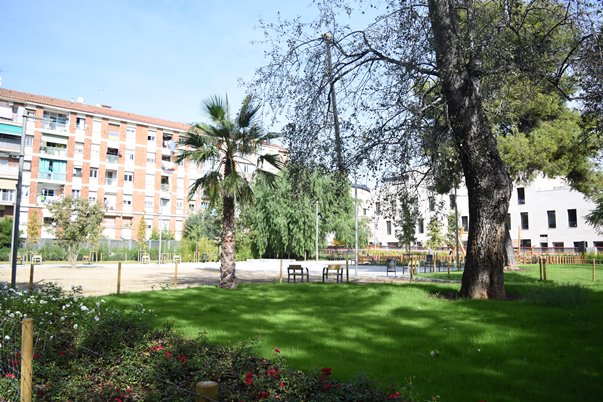 Inaugurarán la plaza de Alfons Comín tras transformarla en un nuevo espacio verde