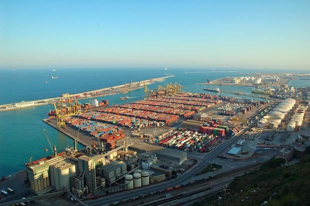 El Puerto mueve 52 millones de toneladas de mercancías en lo que va de año