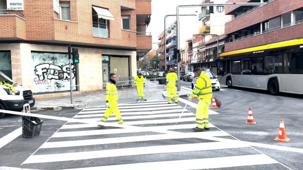 Obras de asfaltado de la calle Dr. Ferran (Castelldfels)