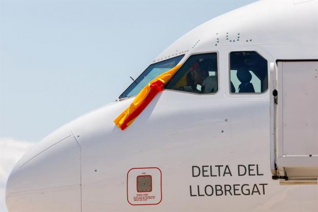 ¡Apasionante! Los ganadores de la épica Eurocopa 2024 llegan volando en el ‘Delta del Llobregat’