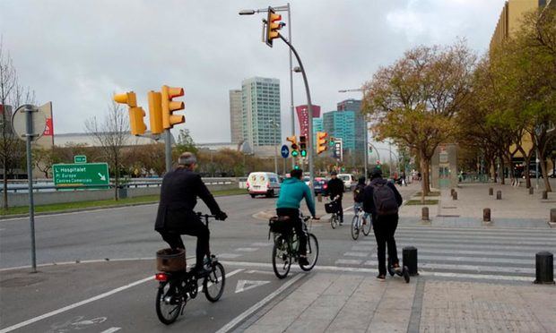 L’Hospitalet medirá la calidad del aire con sensores móviles implantados en bicicletas