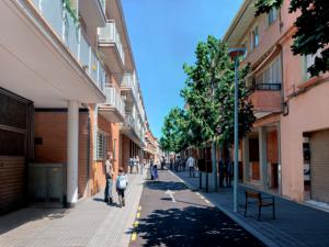 La transformación de la calle Marquès de Cornellà: peatonal, 'verde' y segura