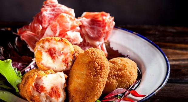 Día Mundial de la Croqueta. El invencible imperio de las croquetas de jamón ibérico