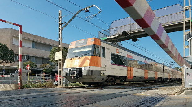 Adif garantizará el servicio de tren durante las obras para soterrar las vías en Sant Feliu