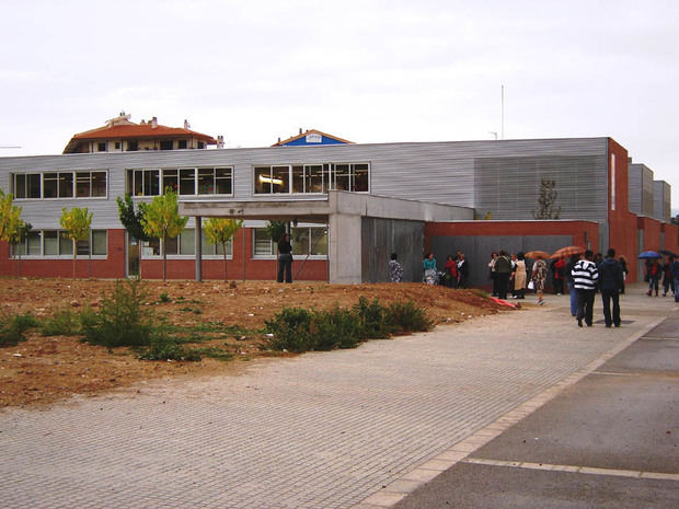 Olesa de Montserrat exige que no se cierre una de las dos líneas de P3 de la escuela Sant Bernat