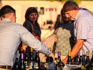 Vino de origen y gastronomía local: vuelve la Fira del Vi de Esparreguera, más grande que nunca