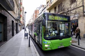 Cuatro días de parones en el servicio de autobuses de L'Hospitalet por huelga de trabajadores