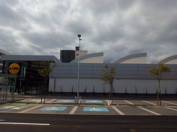 Lidl recupera la antigua fábrica de Siemens en Cornellà