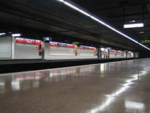 Refuerzo del Metro en la Noche de Reyes: más trenes durante las Cabalgatas y servicio hasta las 2h