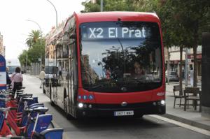 Desde El Prat a Barcelona en tan solo 25 minutos: la nueva línea de bus exprés X2