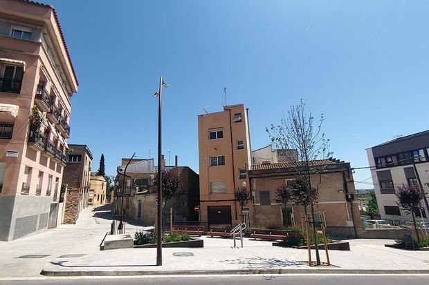 Sant Boi elimina barreras arquitectónicas en el acceso al casco antiguo desde el Castell