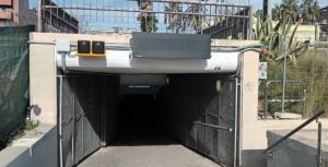 Las obras en la estación de Castelldefels obligan a cerrar provisionalmente un paso para peatones