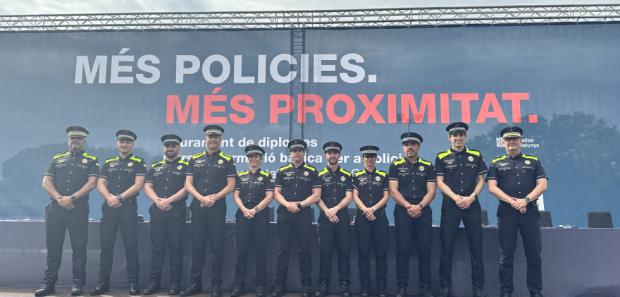 Ocho agentes se incorporan al cuerpo de la Policía Local de El Prat. Siete en proceso de selección