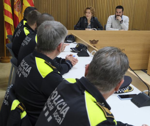 El cuerpo de Policía Local de Sant Joan Despí sigue creciendo: tres nuevos agentes