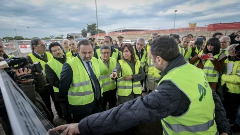 El ministro Ábalos anuncia en El Prat inversiones de 2.000 millones de euros en aeropuertos catalanes