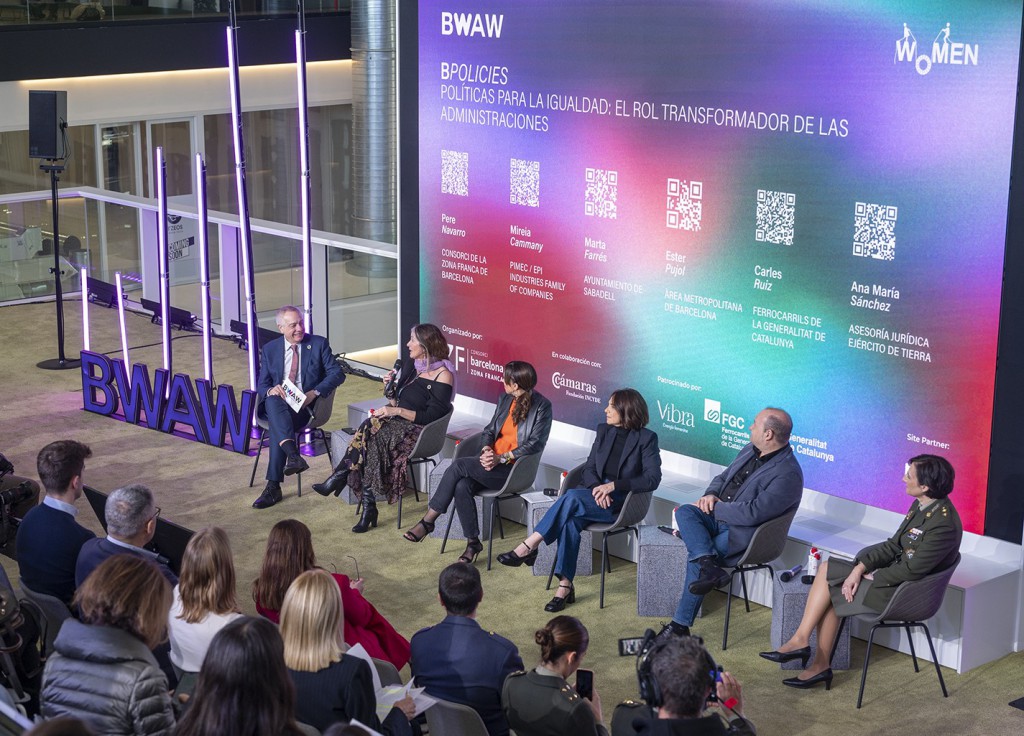 De izquierda a derecha: Pere Navarro, Mireia Cammany, Marta Farrés, Ester Pujol, Carles Ruiz y Ana María Sánchez