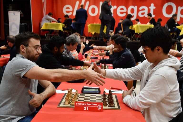 The 4th edition of EL LLOBREGAT OPEN CHESS TOURNAMENT is underway. - El  Llobregat Open Chess Tournament